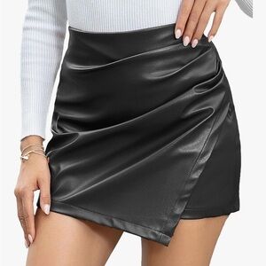 NWT We1Fit Faux Leather Skorts High Waisted Elastic Waist Ruched Wrap Skort SM